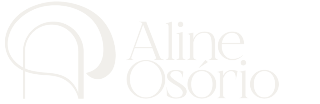 Aline Osório, Psicóloga Clínica especialista em TCC sorrindo em seu consultório